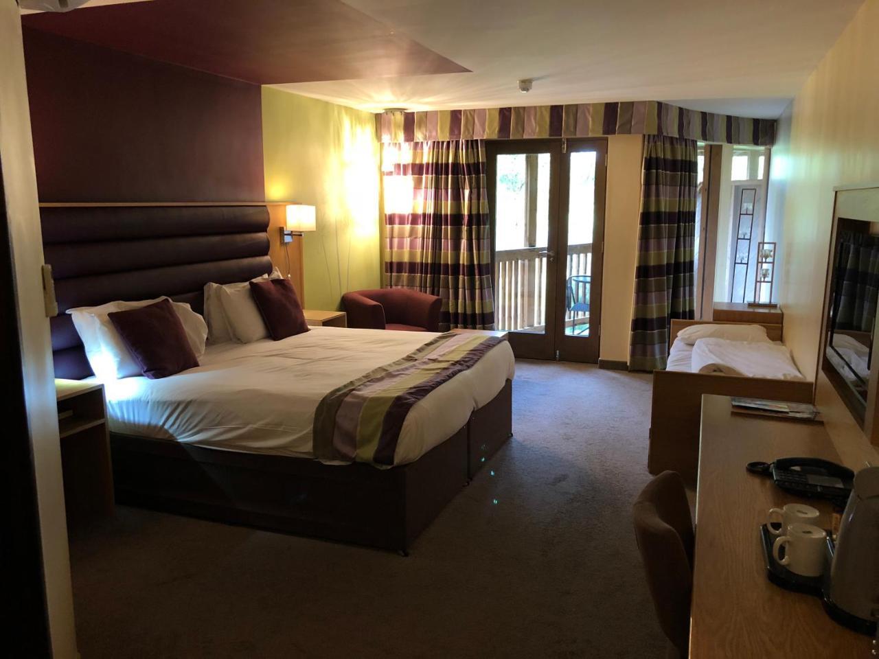The Gulliver'S Hotel Warrington Bagian luar foto